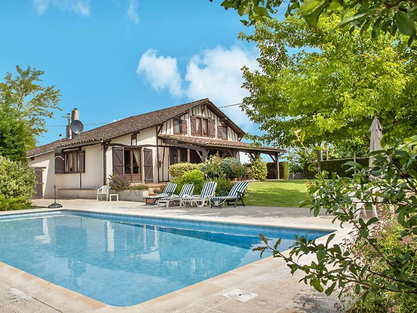 Image Piscine à  maison individuelle de Eauze
