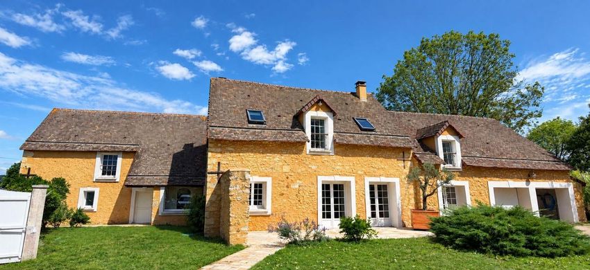 Image Façade à  maison individuelle de Pouvrai