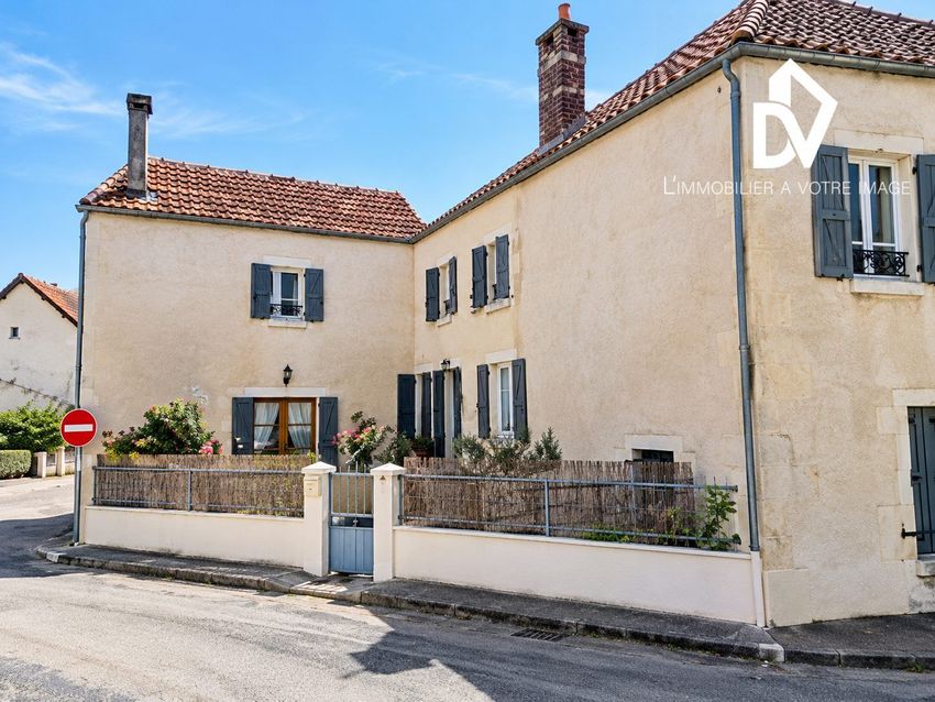 Image Façade à  maison individuelle de Charentenay