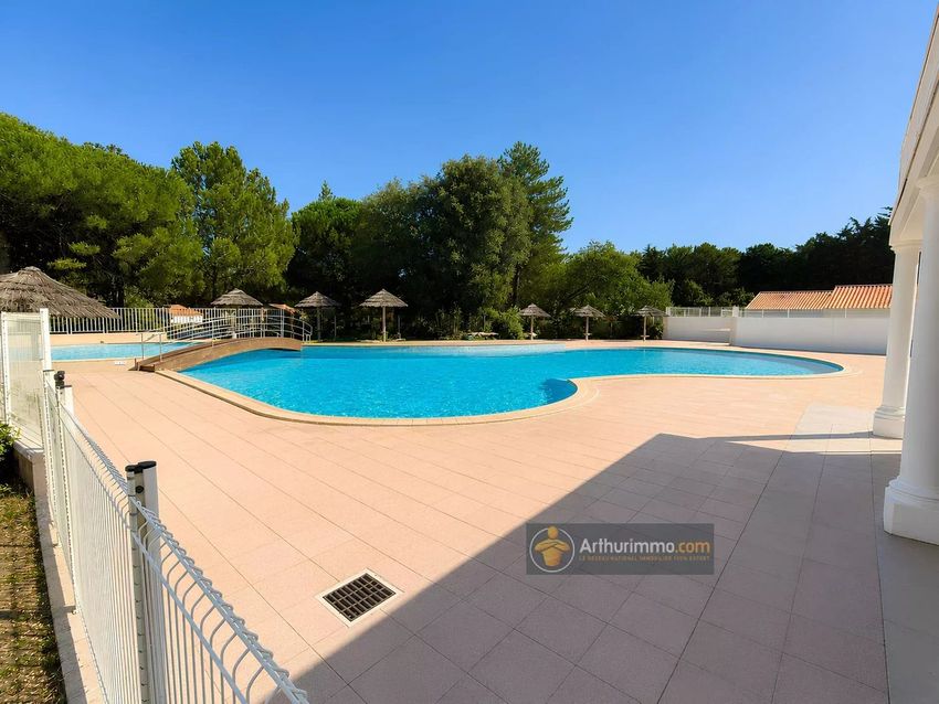 Image Piscine à  maison individuelle de Saint-Jean-de-Monts