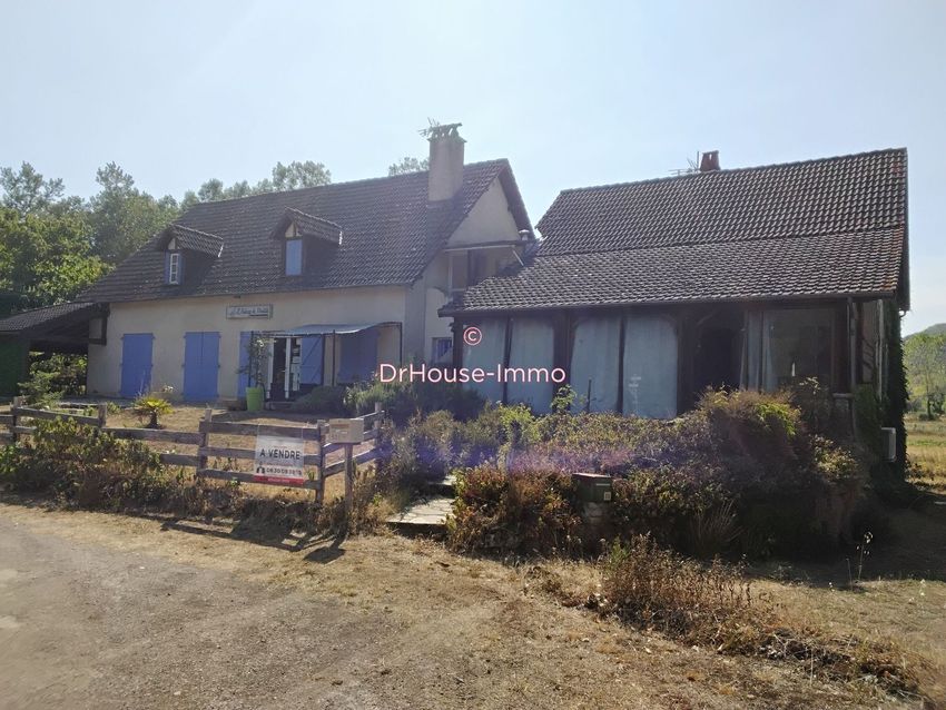 Image Façade à  villa de Monteils