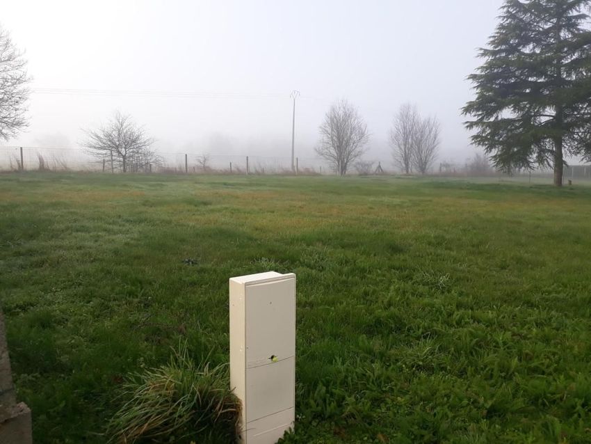 Image de terrain à Les Billaux