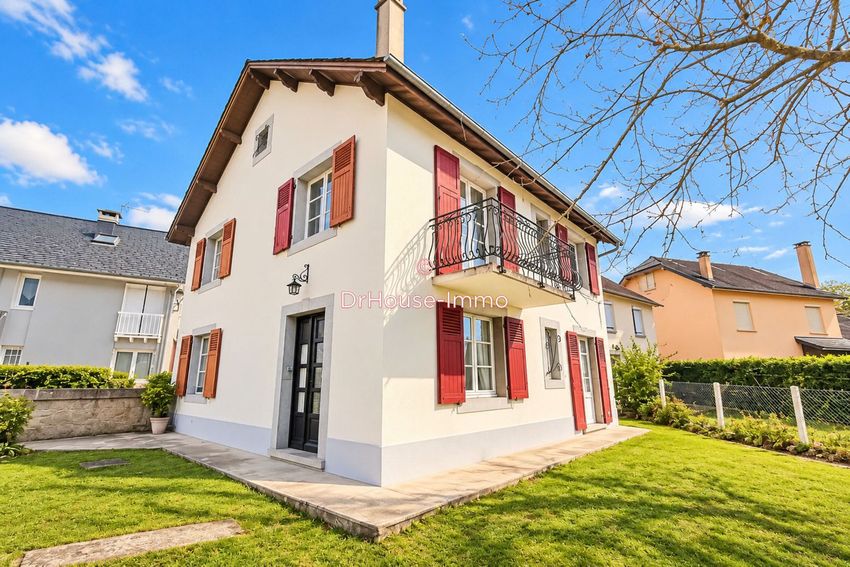 Image Façade à  villa de Arette