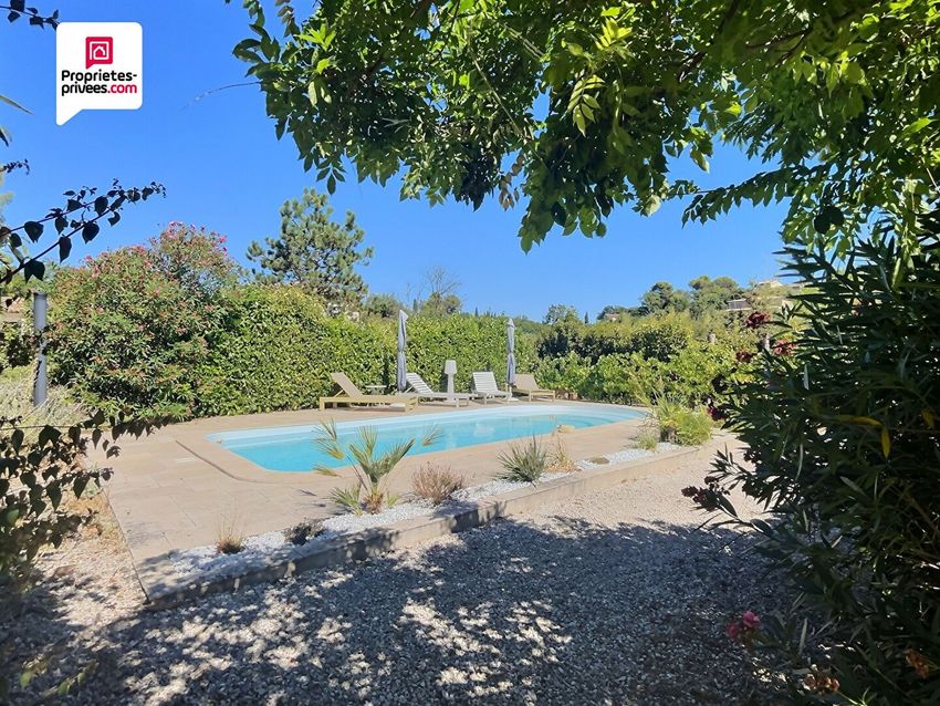 Image Piscine à  maison individuelle de Flayosc