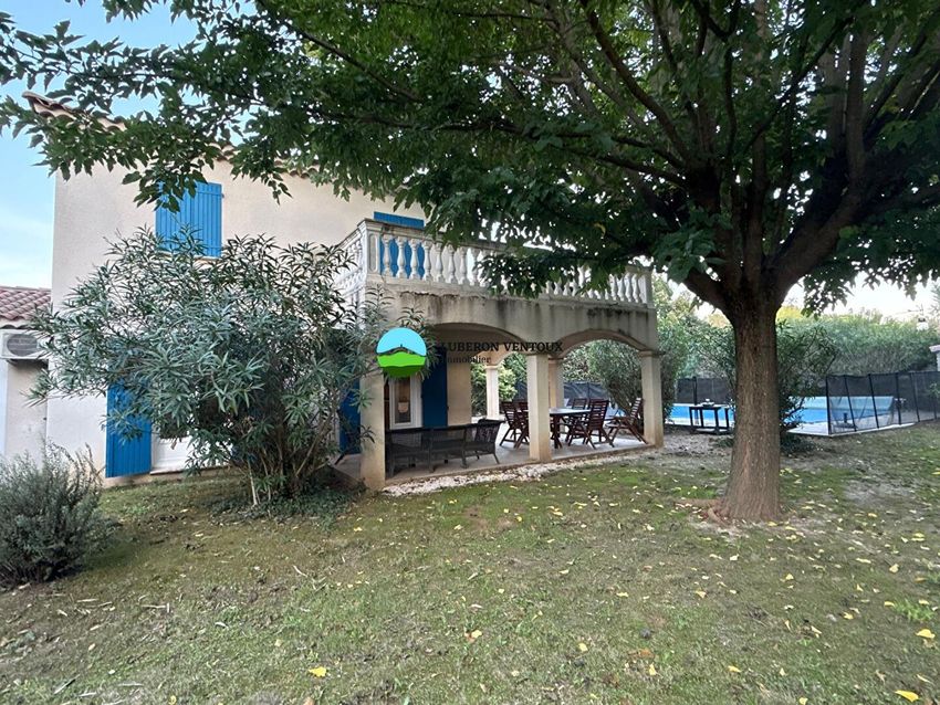 Image Façade à  maison individuelle de Mazan