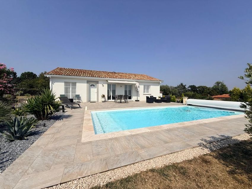 Image Piscine à  maison individuelle de Arblade-le-Haut