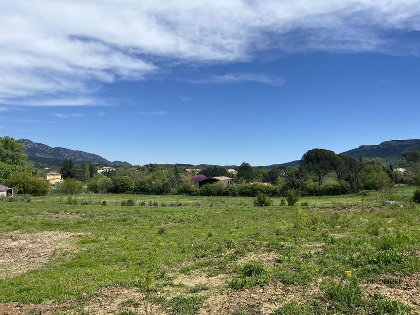 Image Vue à terrain de Moulès-et-Baucels
