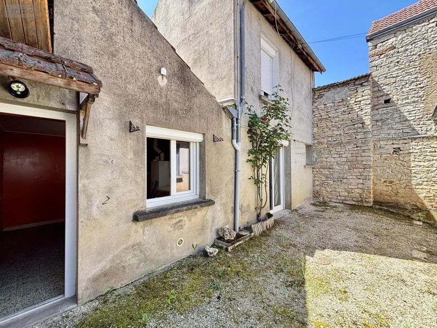 Image Façade à  maison individuelle de Remigny