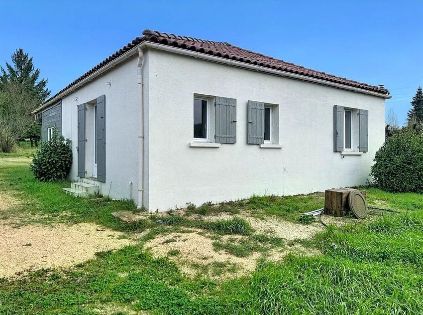 Image Façade à  maison individuelle de Le Bugue