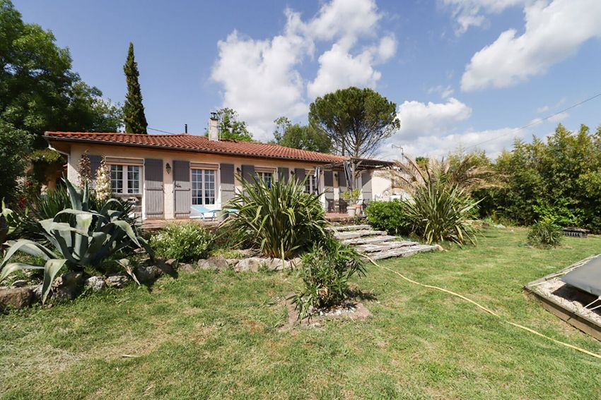 Image Façade à  maison individuelle de Viviers-lès-Montagnes