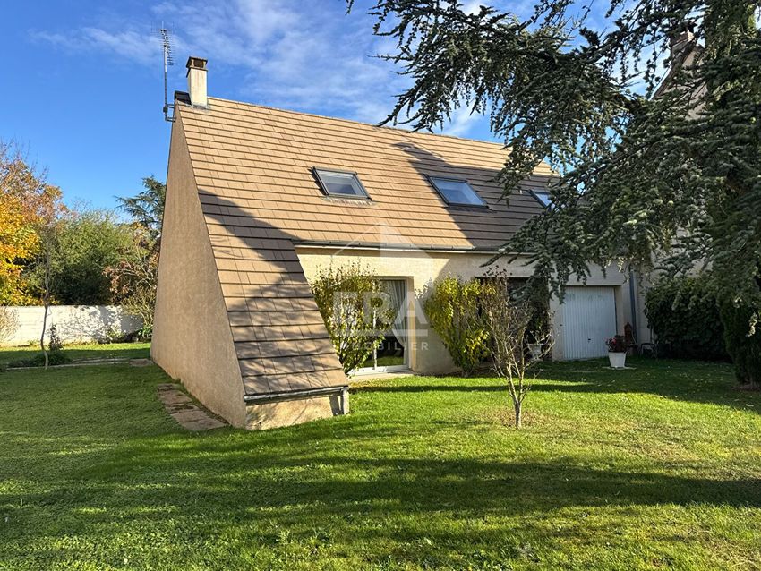 Image Façade à  maison individuelle de Pussay