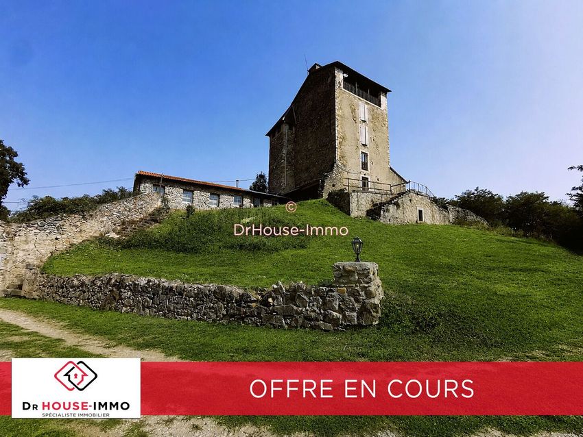 Image Façade à  château de Montégut