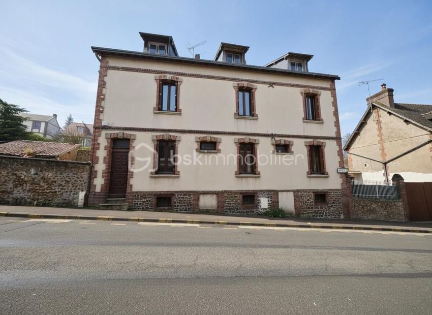 Image Vue à  maison individuelle de Rugles