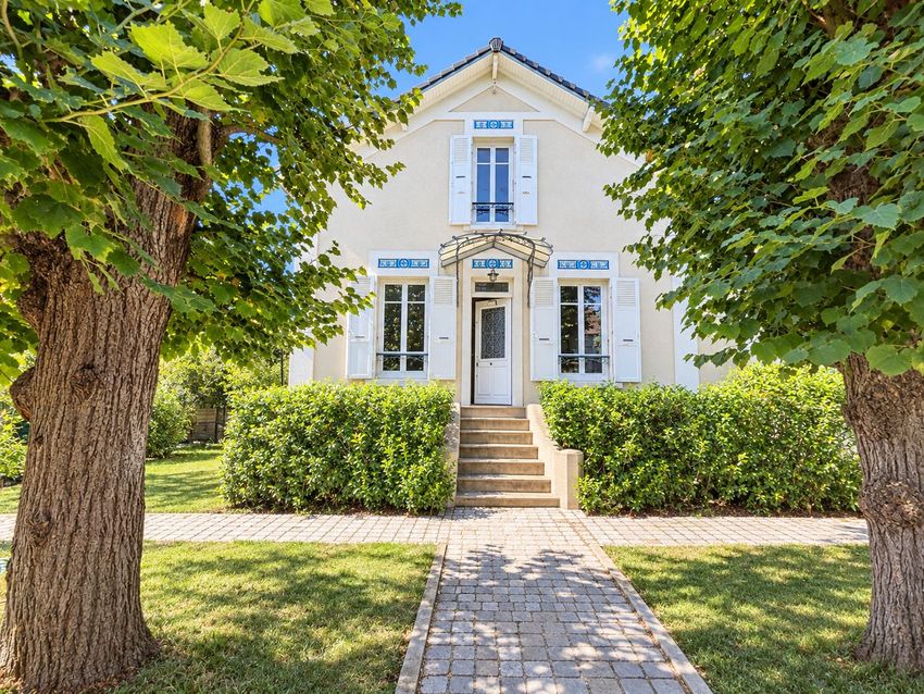 Image Façade à  maison individuelle de Beauchamp