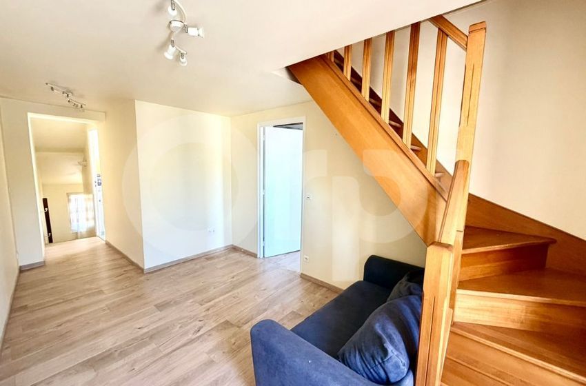Image Détails à  maison mitoyenne de Nanteuil-le-Haudouin