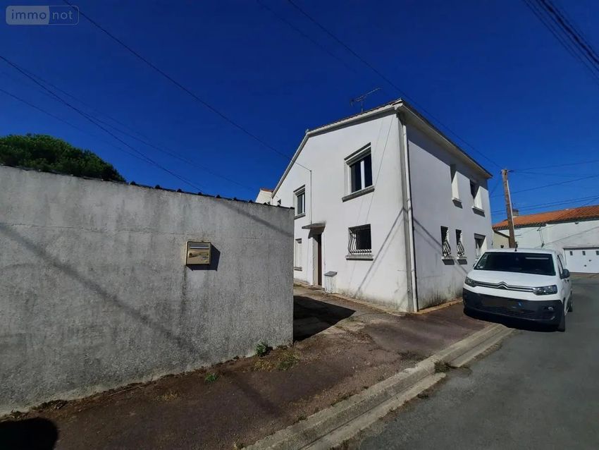 Image Façade à  maison individuelle de Aizenay