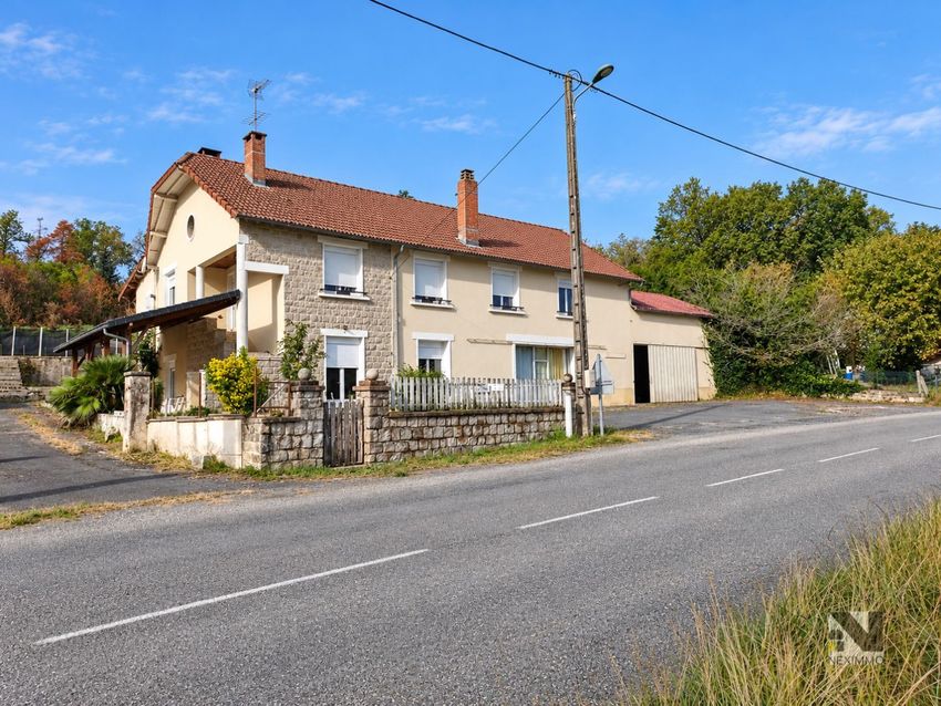 Image Façade à  maison individuelle de Pensol