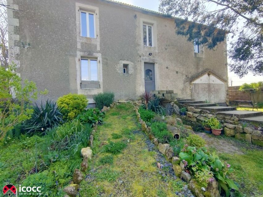 Image Façade à  maison individuelle de Sainte-Hermine