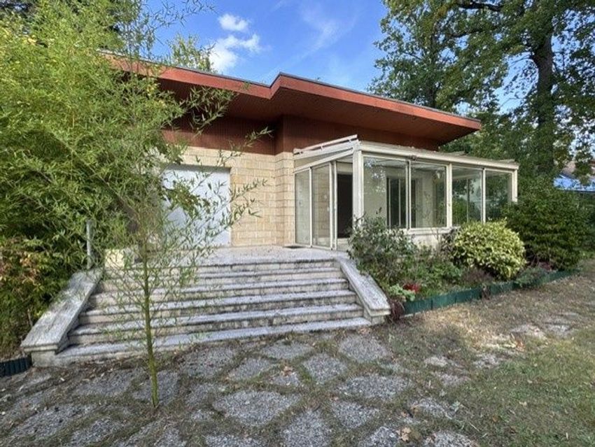 Image Façade à  maison individuelle de Lamorlaye