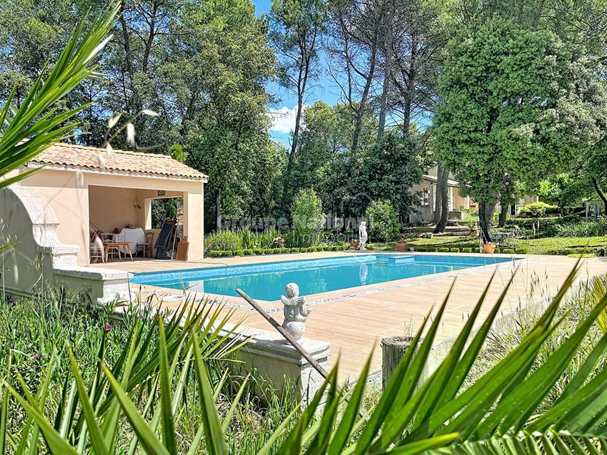Image Piscine à  maison individuelle de Piolenc