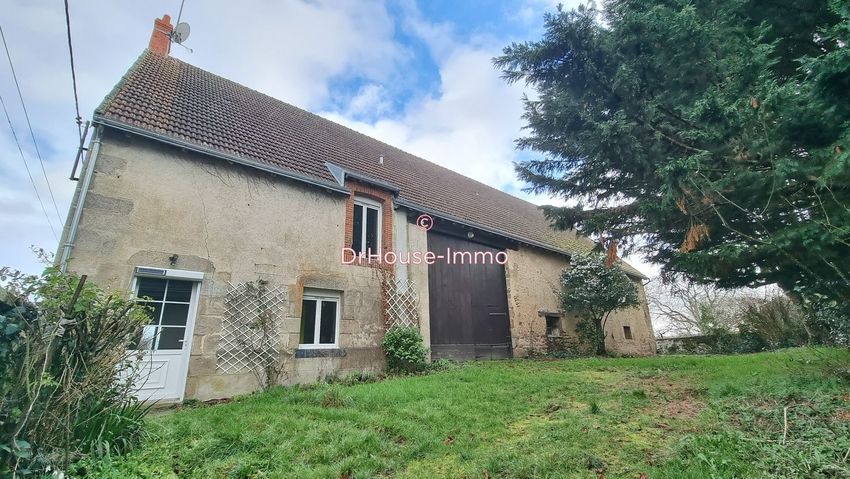 Image Façade à  villa de Crevant
