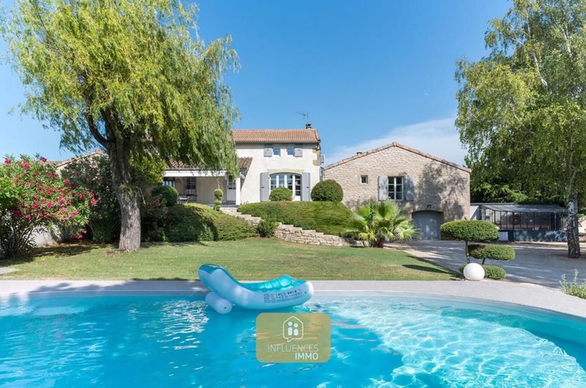 Image Piscine à  propriété agricole de Beaumont-lès-Valence