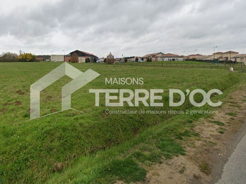 Image Vue à terrain de Fontenilles