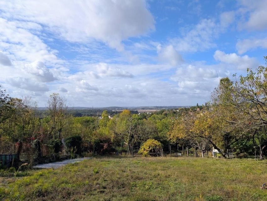 Image Vue à terrain de Villevaudé