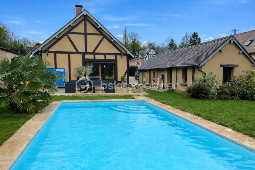 Image Piscine à  maison individuelle de Saint-Denis-le-Ferment