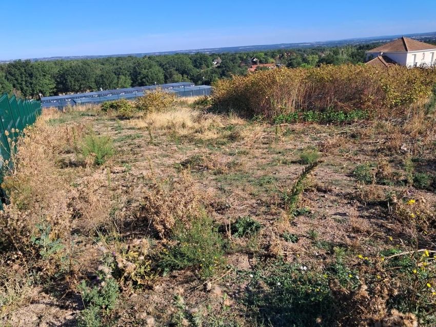 Image Vue à terrain de Domérat