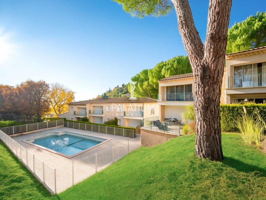 Image Piscine à appartement de Gréoux-les-Bains