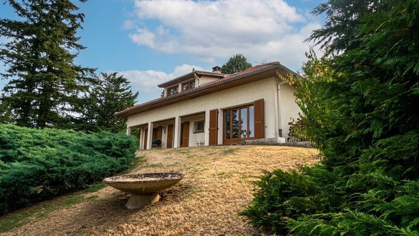 Image Façade à  maison individuelle de Vaugneray