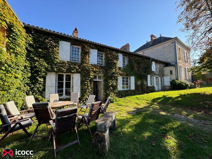 Image Façade à  propriété agricole de Rosnay
