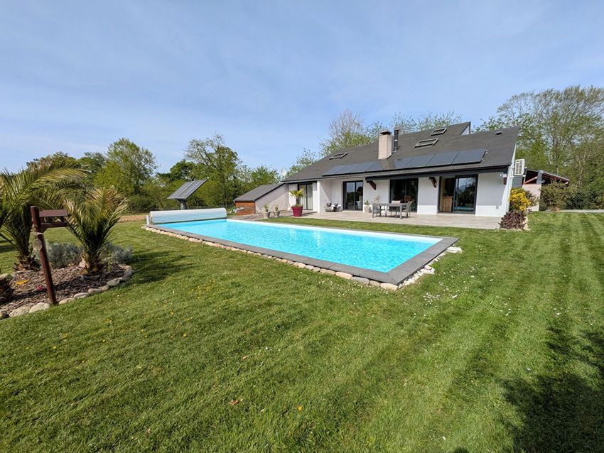 Image Piscine à  villa de Ledeuix