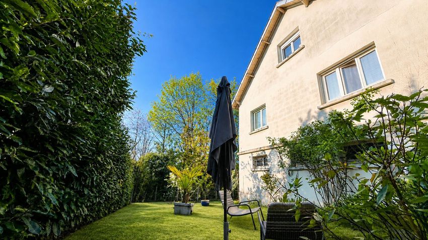Image Façade à  maison individuelle de Marly-le-Roi