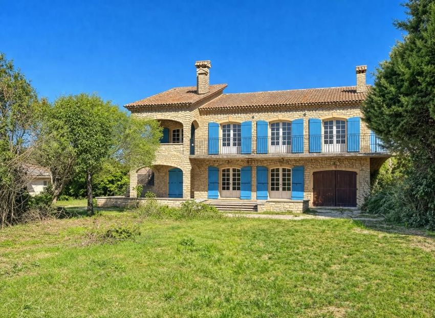 Image Façade à  propriété agricole de L'Isle-sur-la-Sorgue