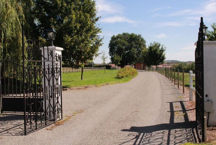 Image Jardin à  propriété agricole de Le Breuil