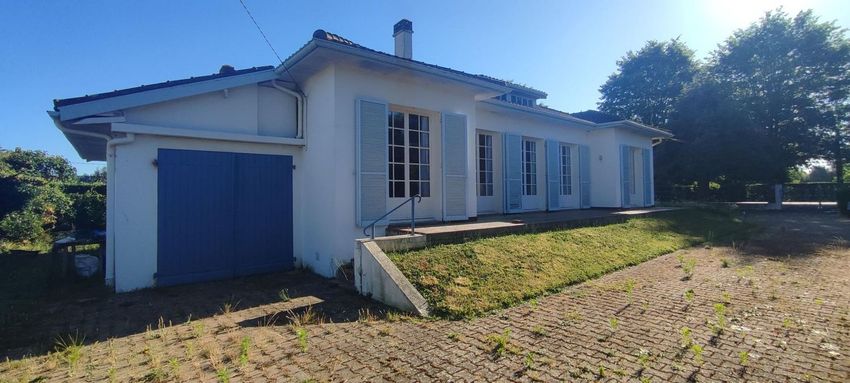 Image Façade à  maison individuelle de Vic-en-Bigorre