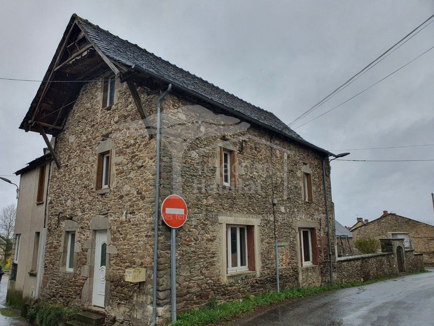 Image de  maison de village à Pradinas