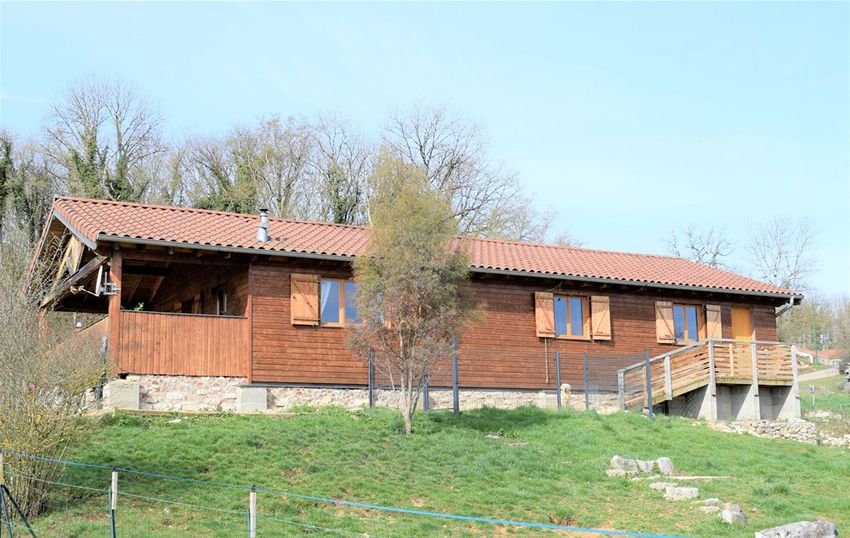 Image Façade à  maison individuelle de Aromas
