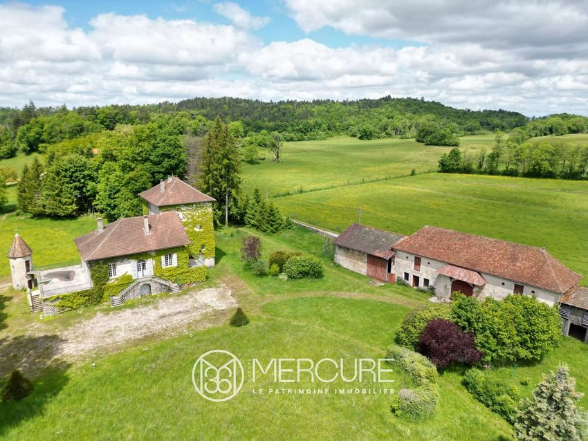 Image Vue à  maison de maître de Nurieux-Volognat