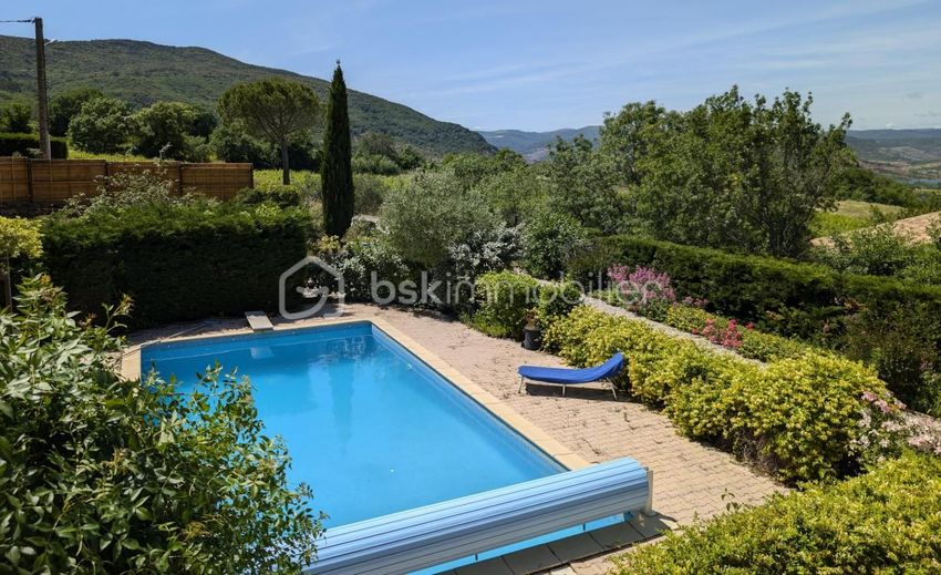 Image Piscine à  propriété agricole de Liausson