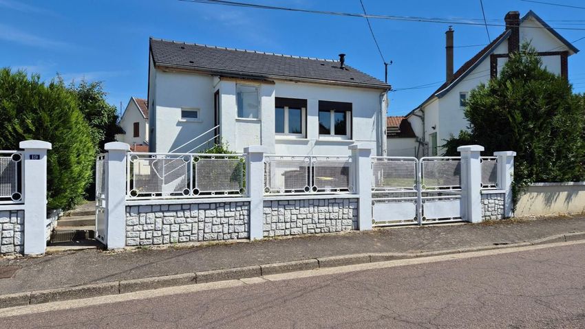 Image Façade à  maison individuelle de Saint-Aubin-lès-Elbeuf