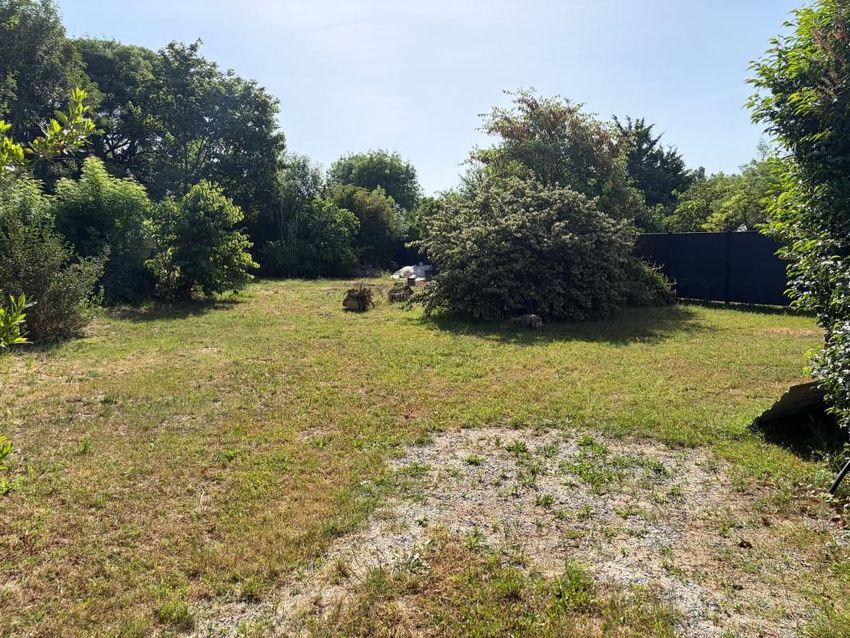Image de terrain à Saint-Médard-d'Aunis