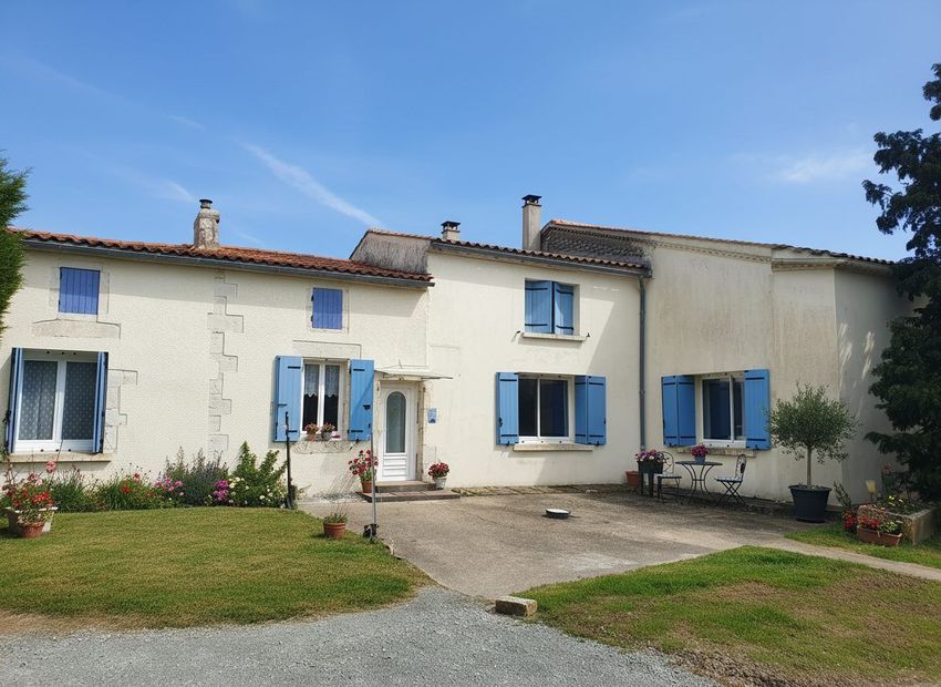 Image Façade à  maison individuelle de Épargnes