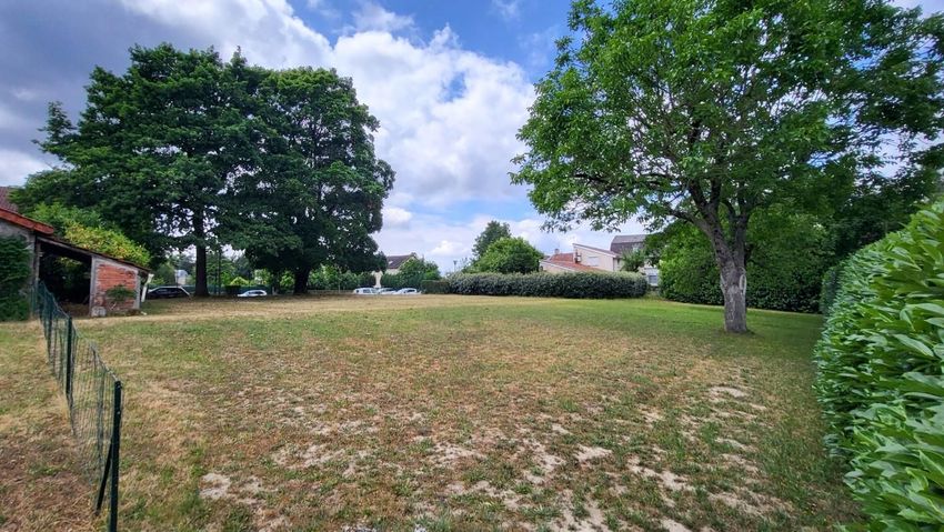 Image de terrain à Limoges