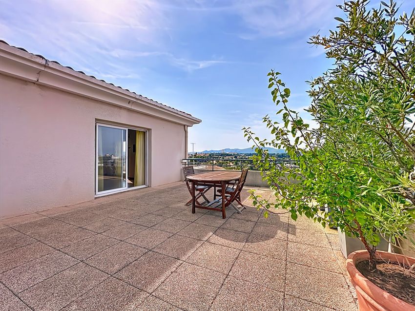 Image Terrasse à appartement de Marseille 13e Arrondissement