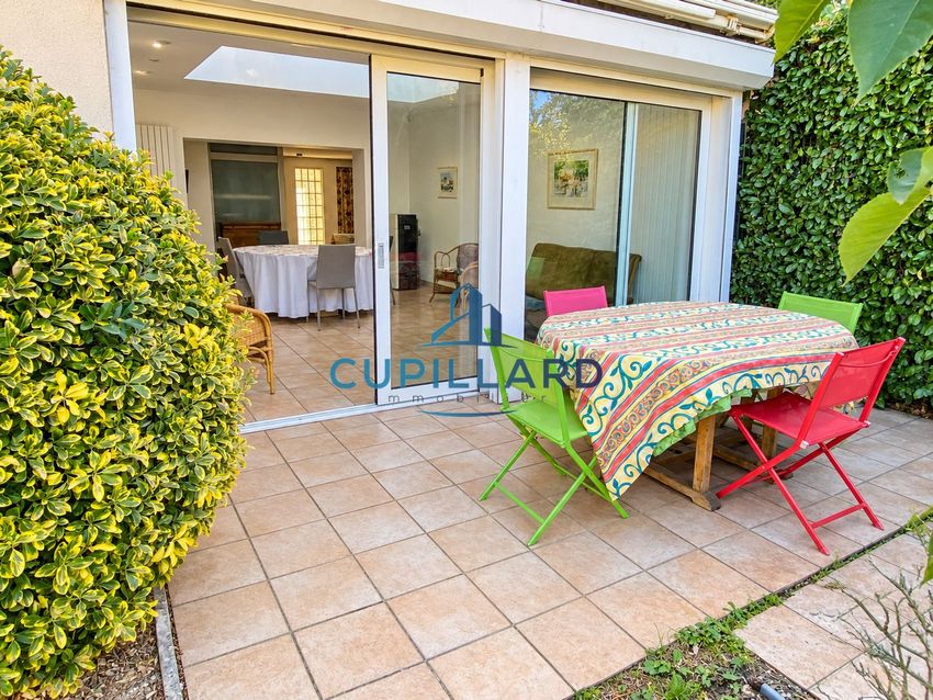 Image Terrasse à  maison individuelle de Saint-Nizier-sous-Charlieu