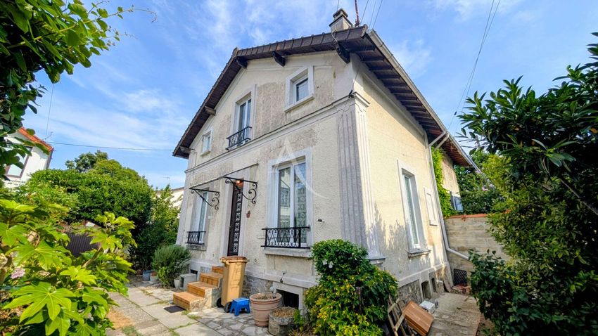 Image Façade à  maison mitoyenne de Neuilly-Plaisance