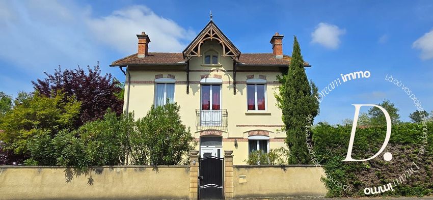 Image Façade à  maison individuelle de Riscle